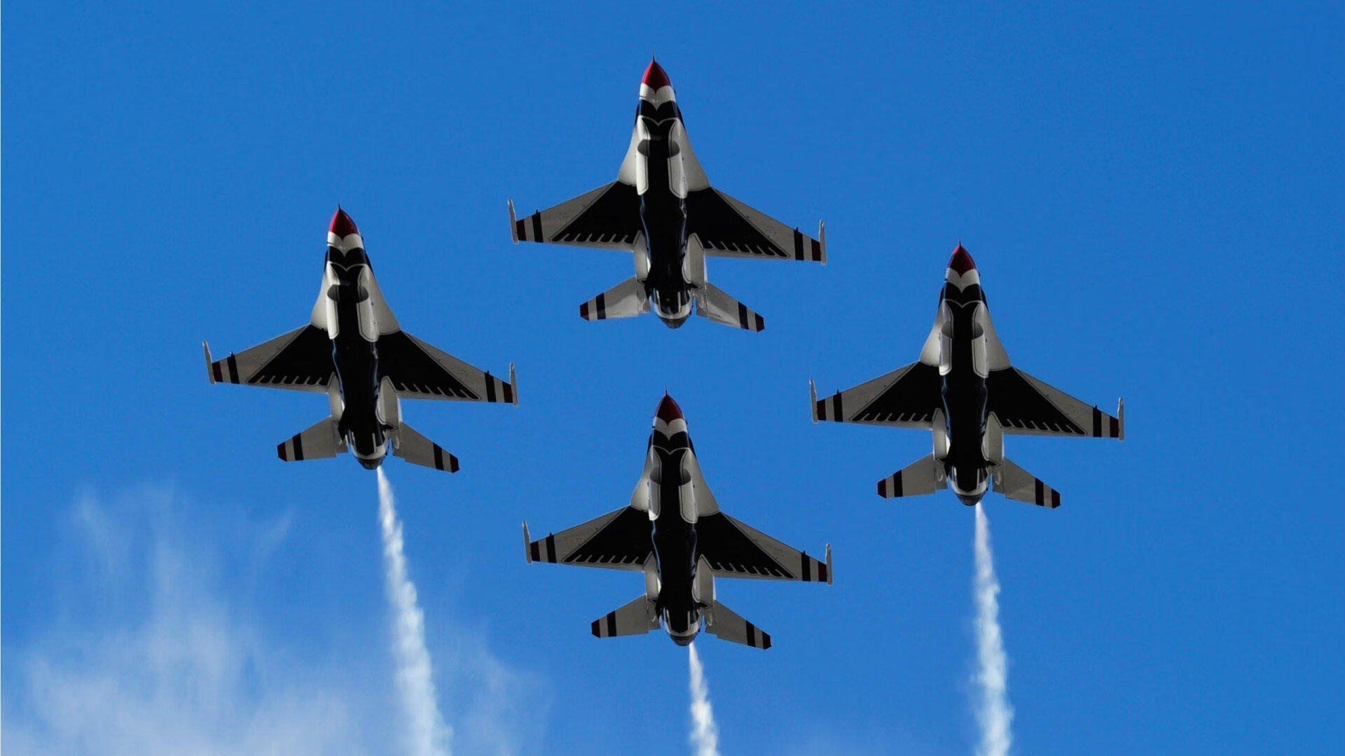 开云网址-“马科斯·莫奇:阿根廷美洲狮队的全能防守者,未来星光熠熠”